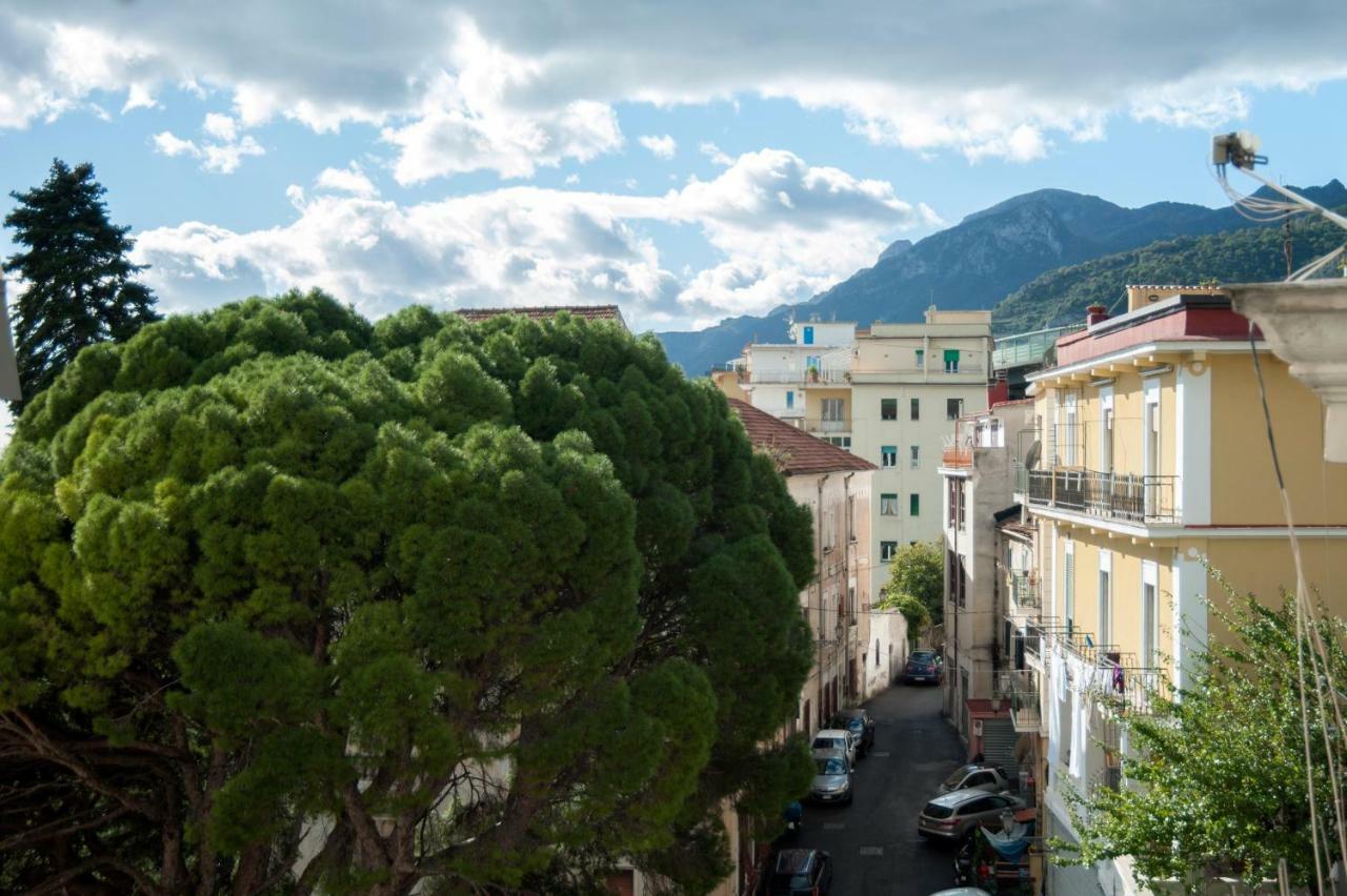 Sapientia B&B Salerno Esterno foto